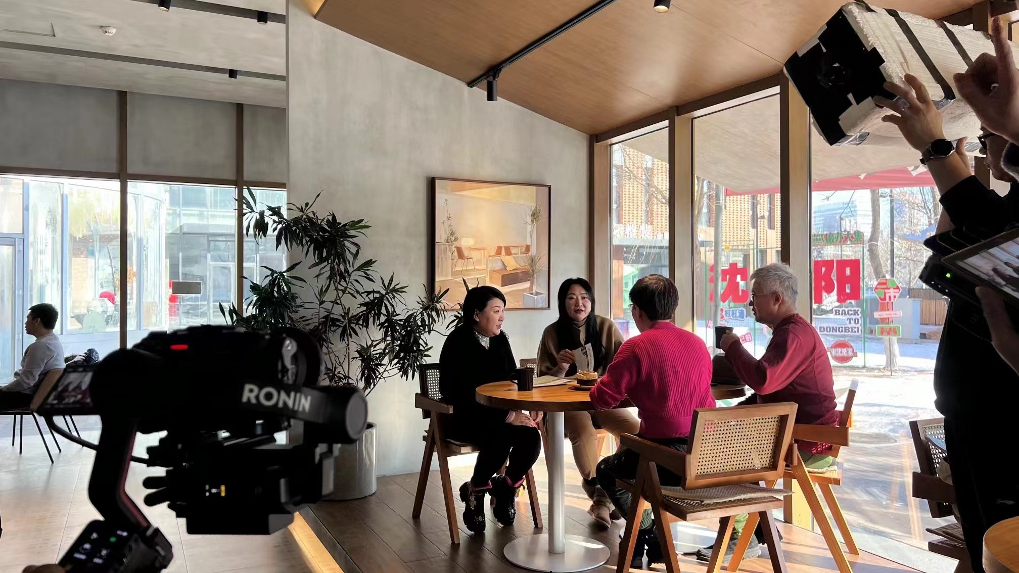 天南海北，順動(dòng)廣告拍攝老百姓創(chuàng)業(yè)故事 