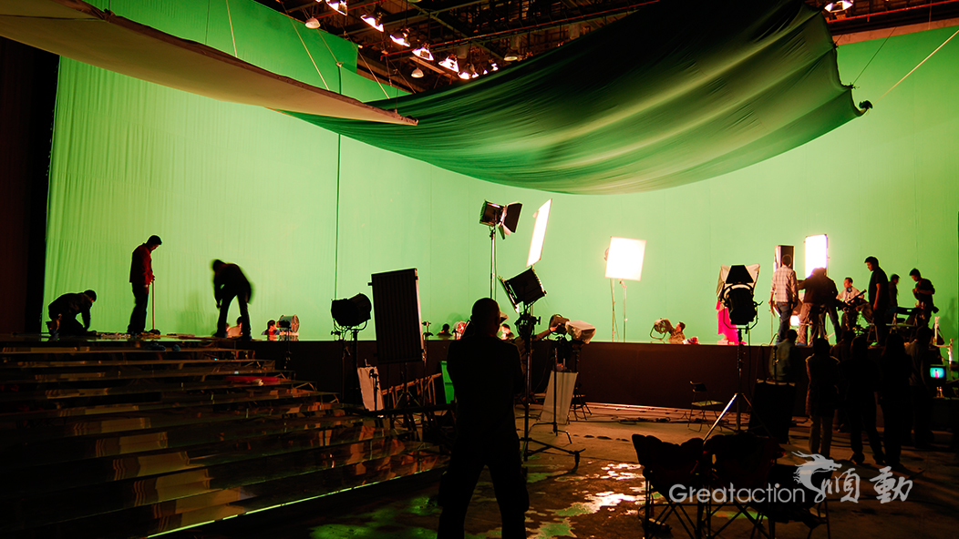 周杰倫、莫文蔚攜手雅力士汽車